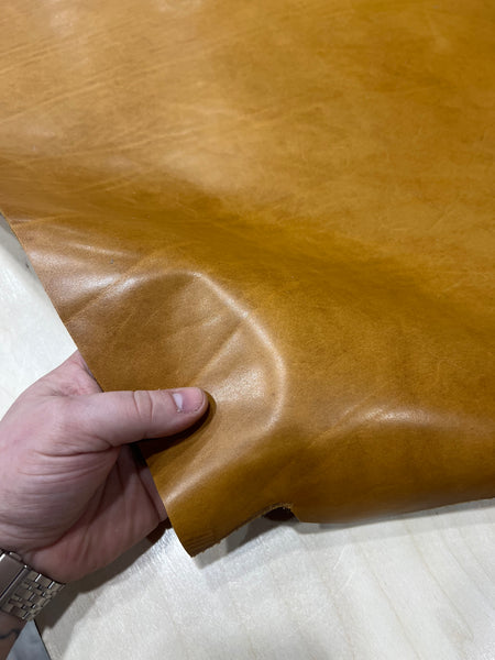 Lustre Pullup leather - Tan
